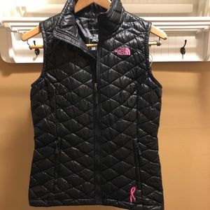The Northface lightweight puffer vest